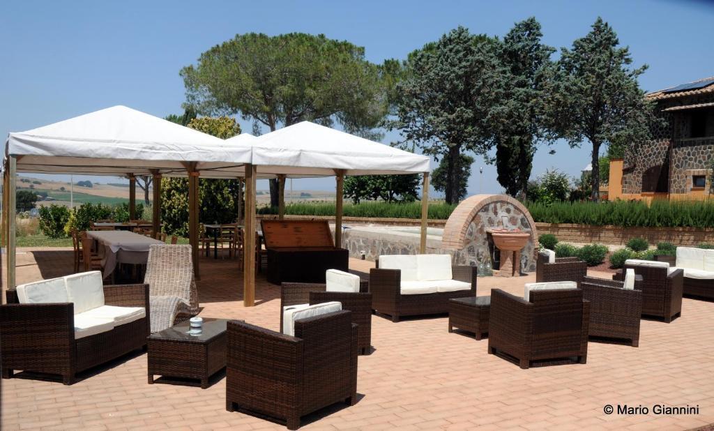 Locanda Rossovino Montebello Exterior foto